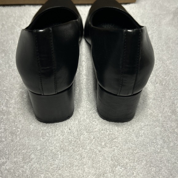 Trotters Daria Women's Black Leather Block Heel Comfort Slip On Pump NWOB 7.5 - Picture 4 of 8